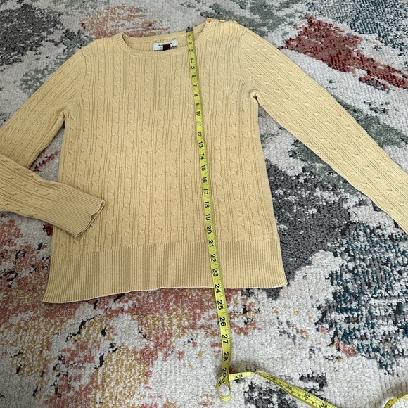 Sonoma Womens Sweater sz medium Yellow Cable Knit Long Sleeve Crew Neck Pullover - Picture 5 of 7